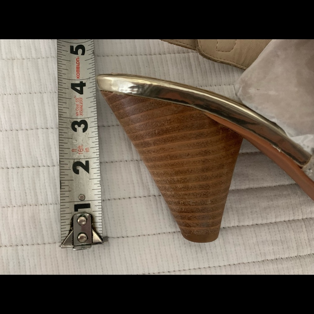 Seychelles Peep Toe Open Back Heels - Picture 8 of 8